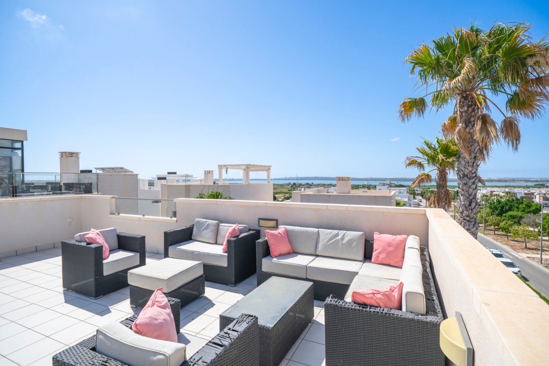 Reventa - Villa -
Ciudad Quesada - La Laguna