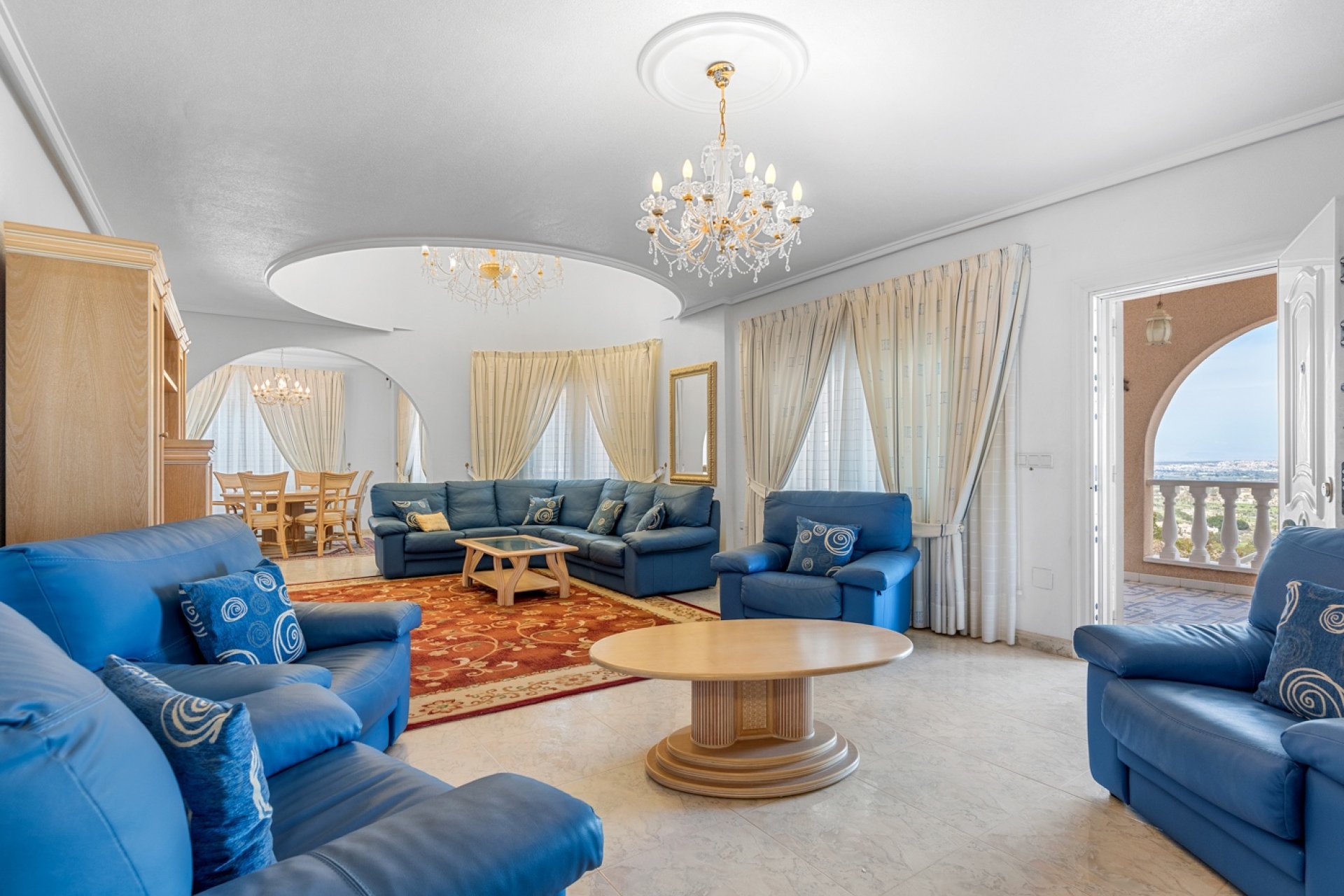 Reventa - Villa -
Ciudad Quesada - La Marquesa