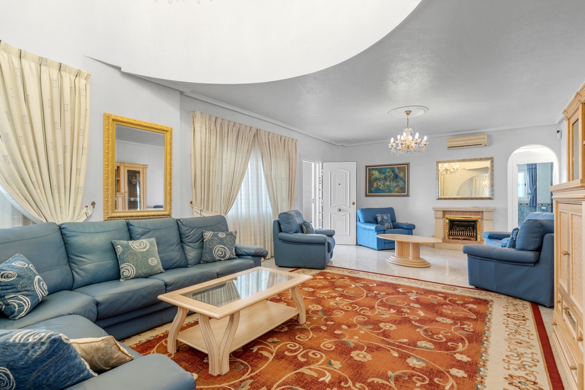 Reventa - Villa -
Ciudad Quesada - La Marquesa