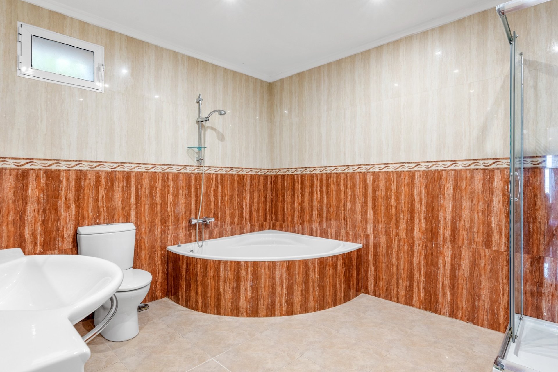 Reventa - Villa -
Ciudad Quesada - La Marquesa