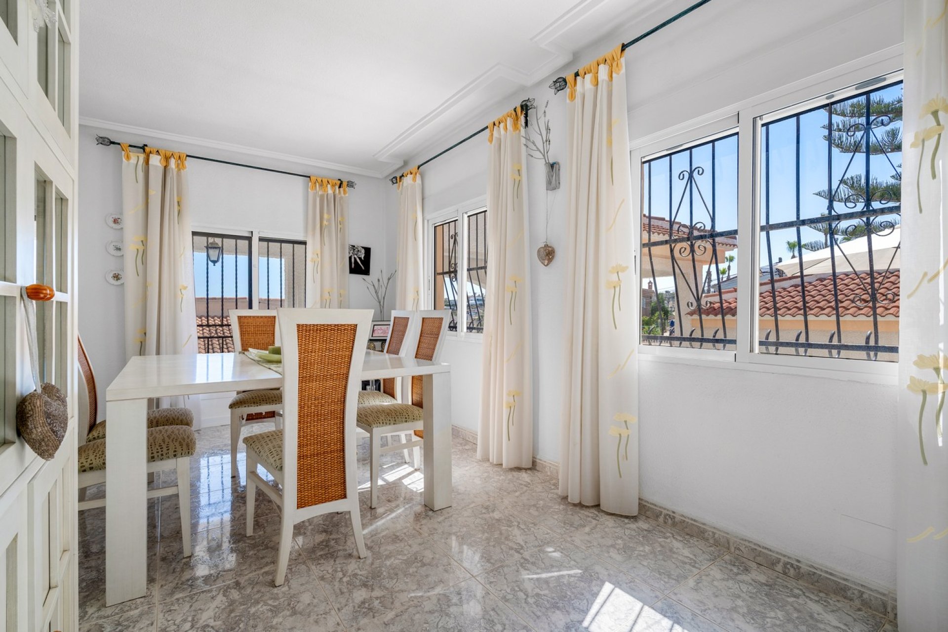 Reventa - Villa -
Ciudad Quesada - La Marquesa