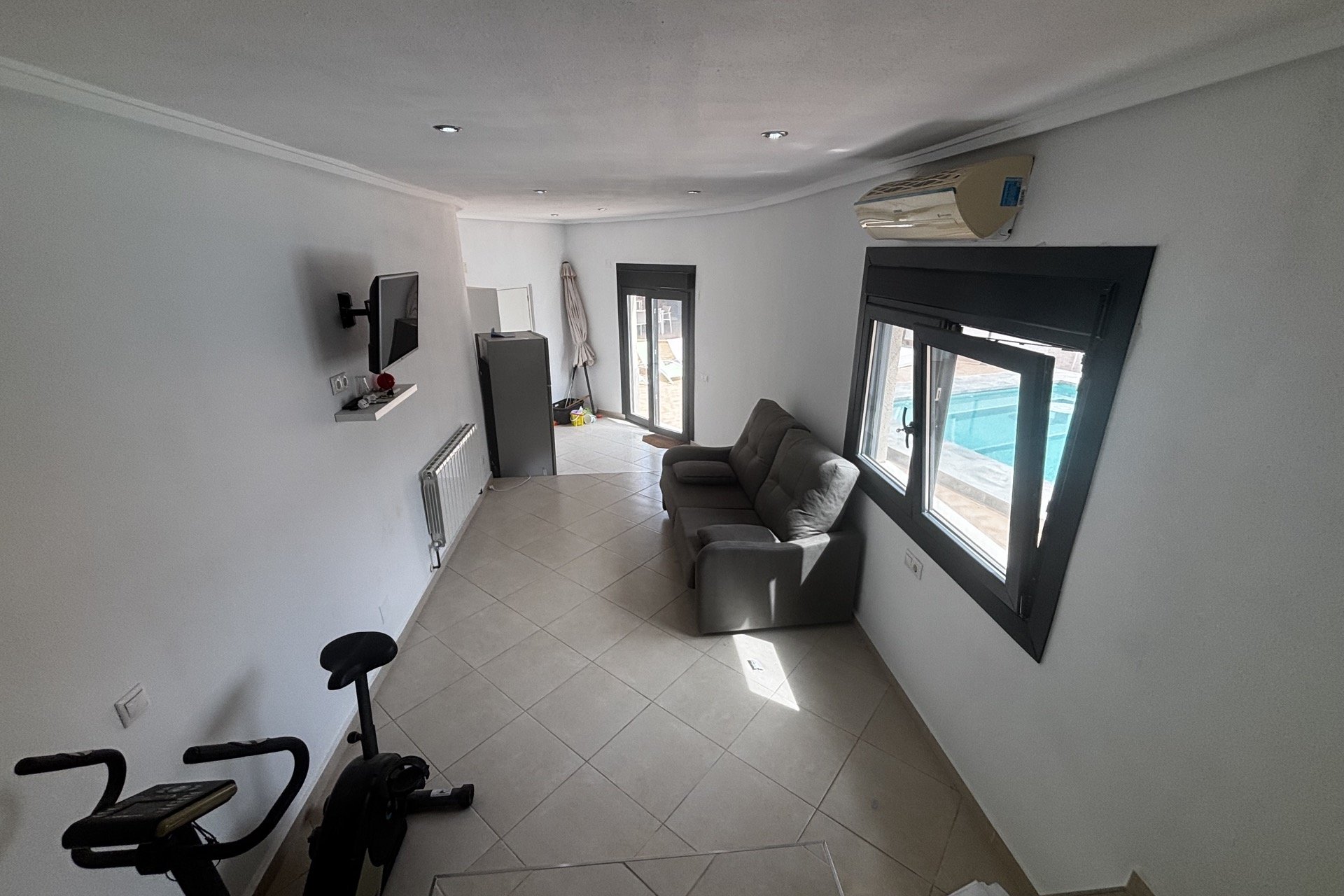 Reventa - Villa -
Ciudad Quesada - La Marquesa