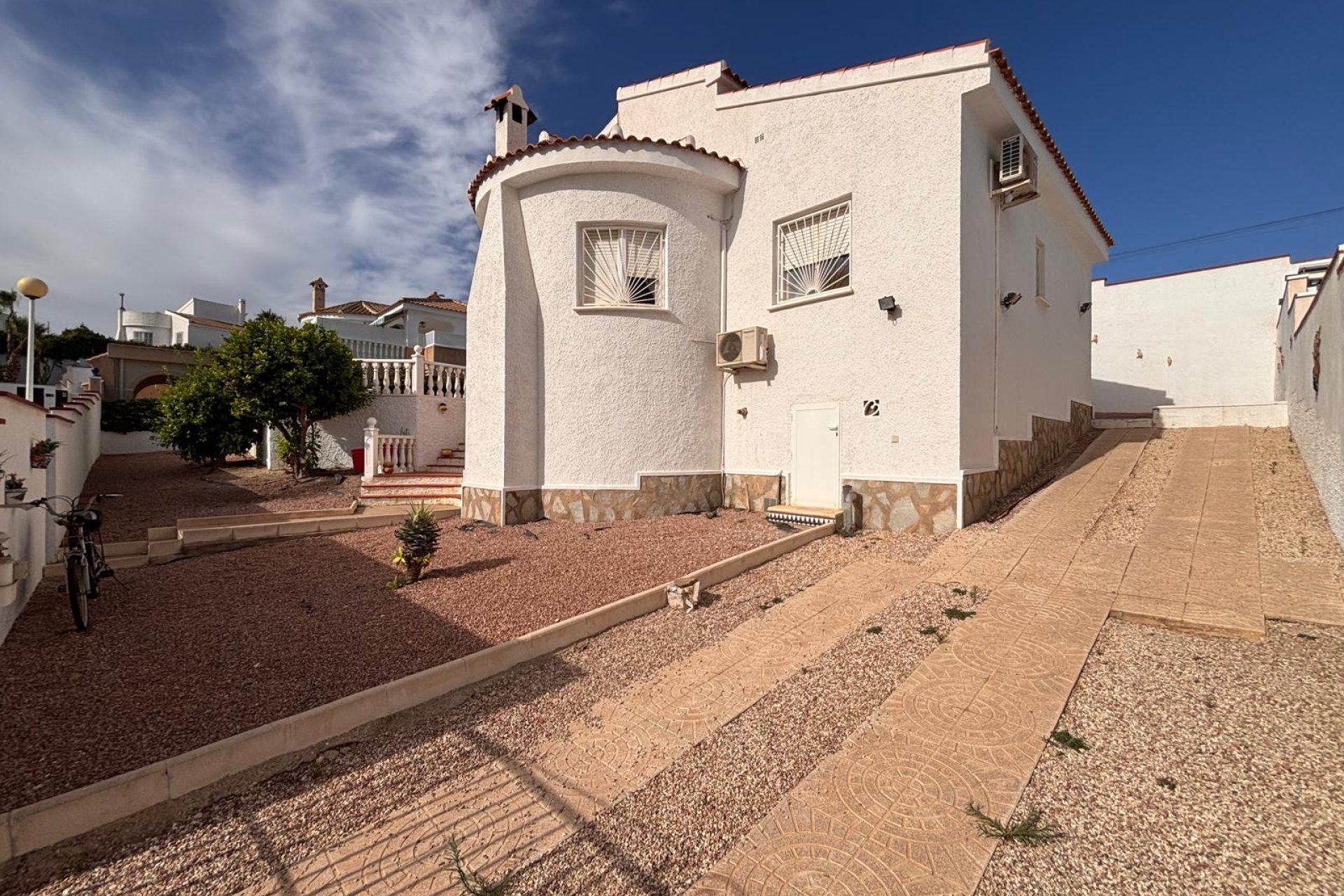 Reventa - Villa -
Ciudad Quesada - La Marquesa