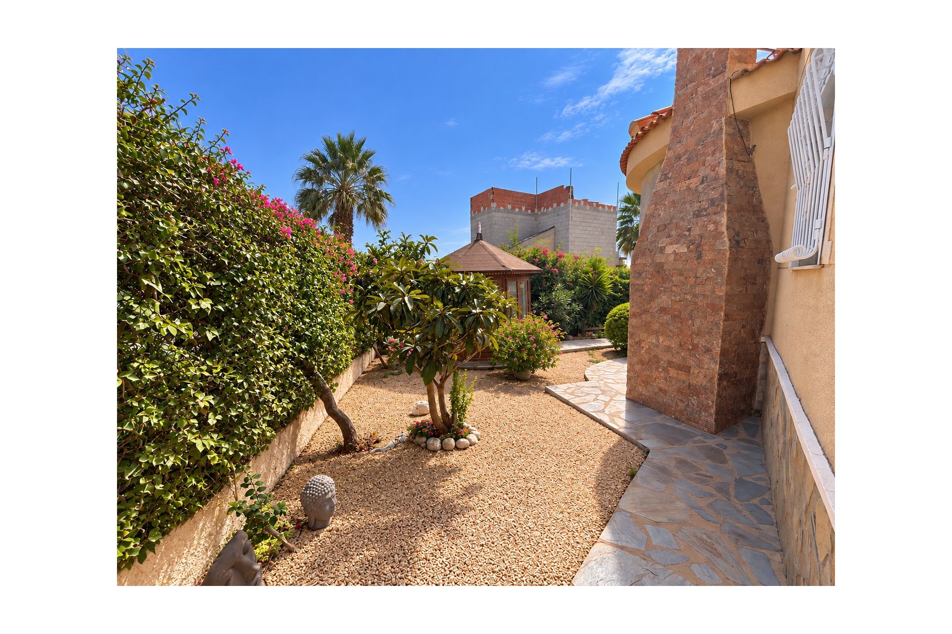 Reventa - Villa -
Ciudad Quesada - Lo Pepin