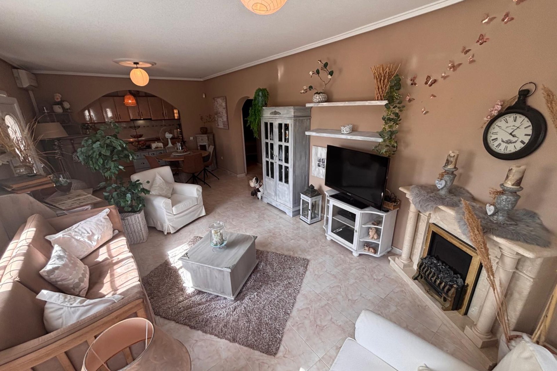 Reventa - Villa -
Ciudad Quesada - Lo Pepin