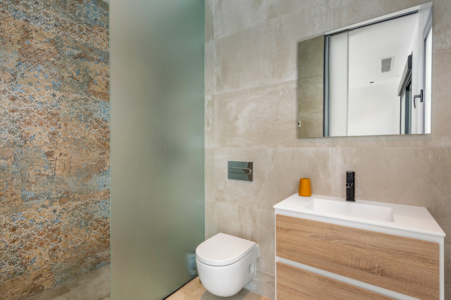 Reventa - Villa -
Ciudad Quesada - Pueblo Lucero