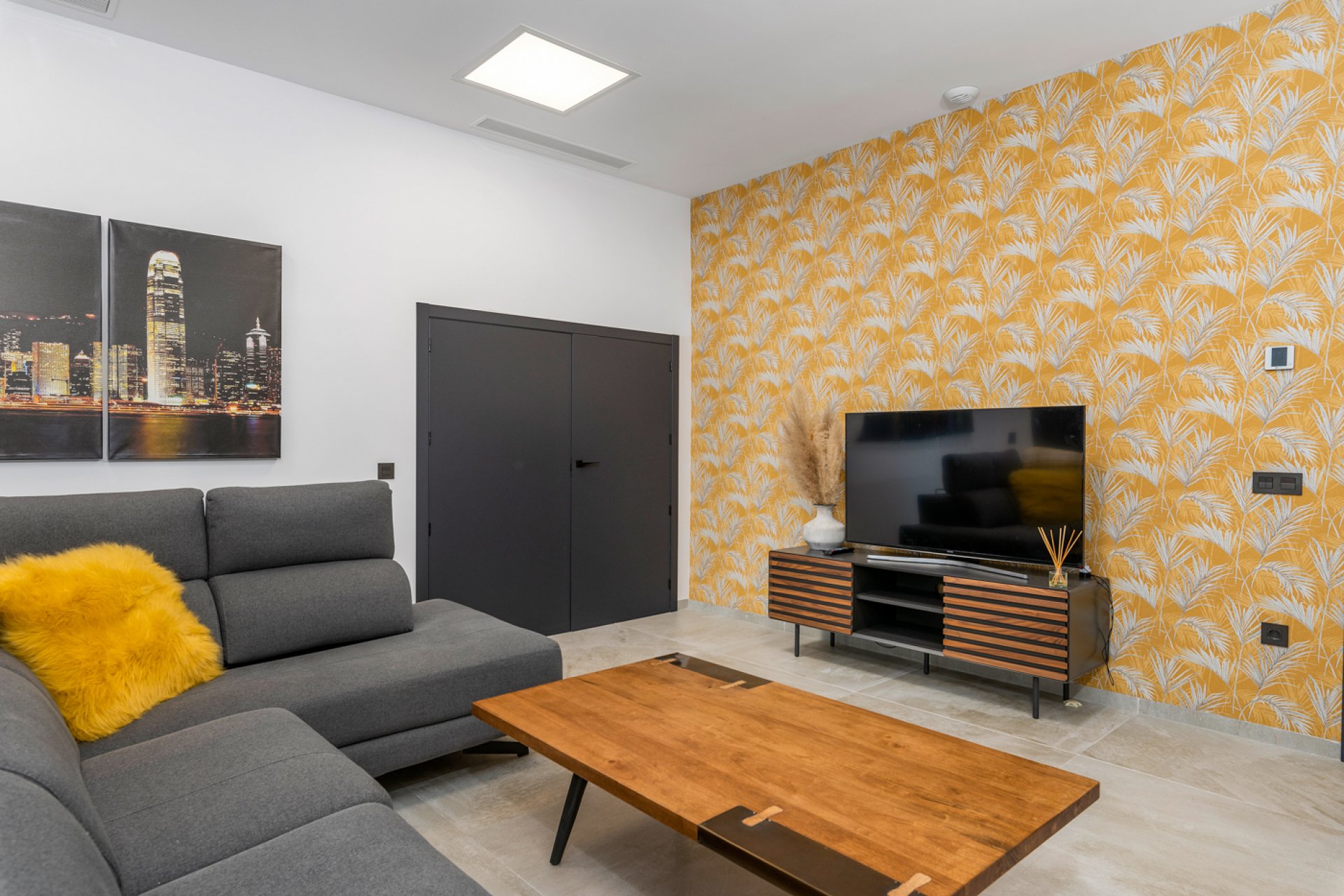 Reventa - Villa -
Ciudad Quesada - Pueblo Lucero