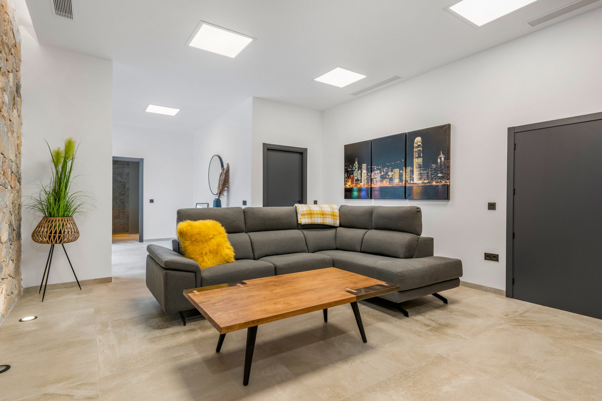 Reventa - Villa -
Ciudad Quesada - Pueblo Lucero