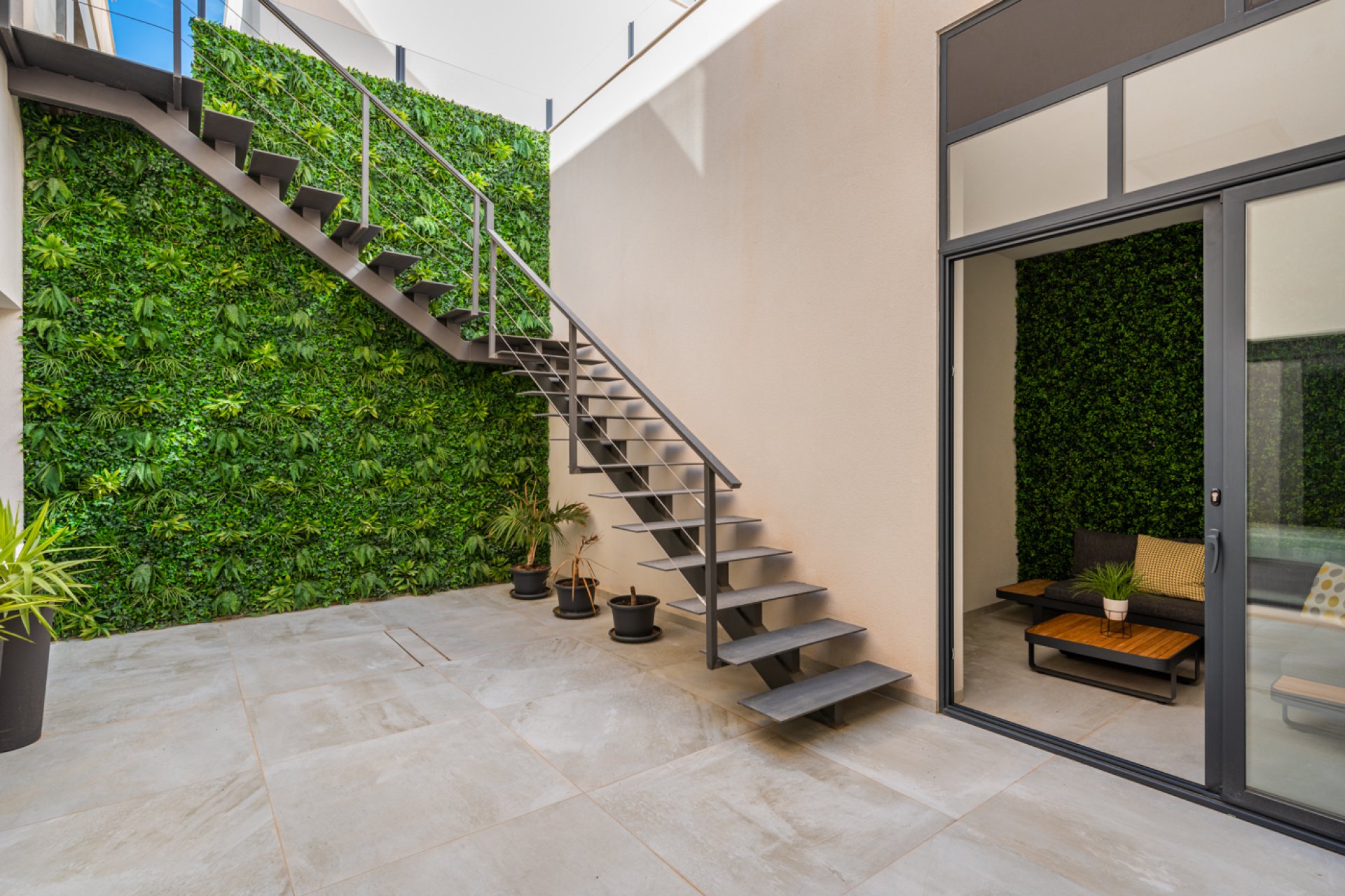 Reventa - Villa -
Ciudad Quesada - Pueblo Lucero