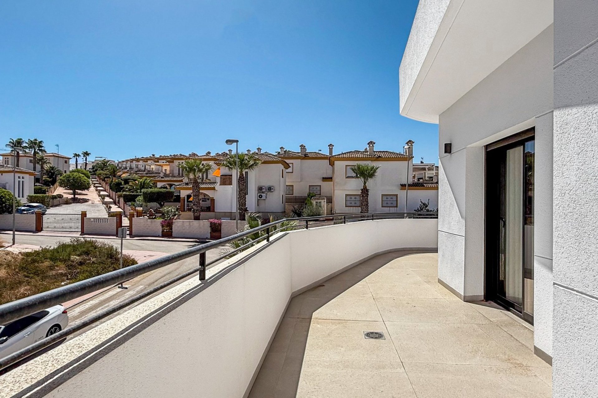 Reventa - Villa -
Ciudad Quesada - Pueblo Lucero