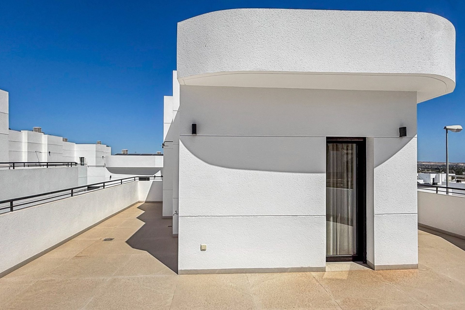 Reventa - Villa -
Ciudad Quesada - Pueblo Lucero