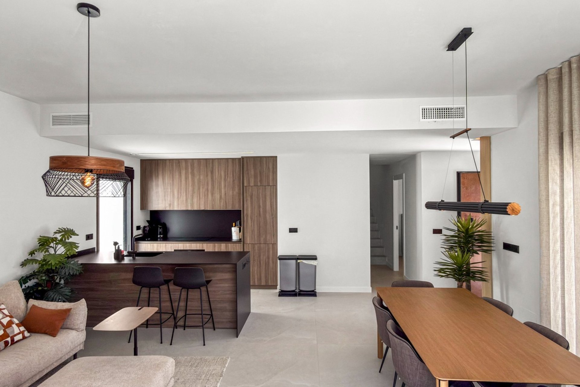 Reventa - Villa -
Ciudad Quesada - Pueblo Lucero