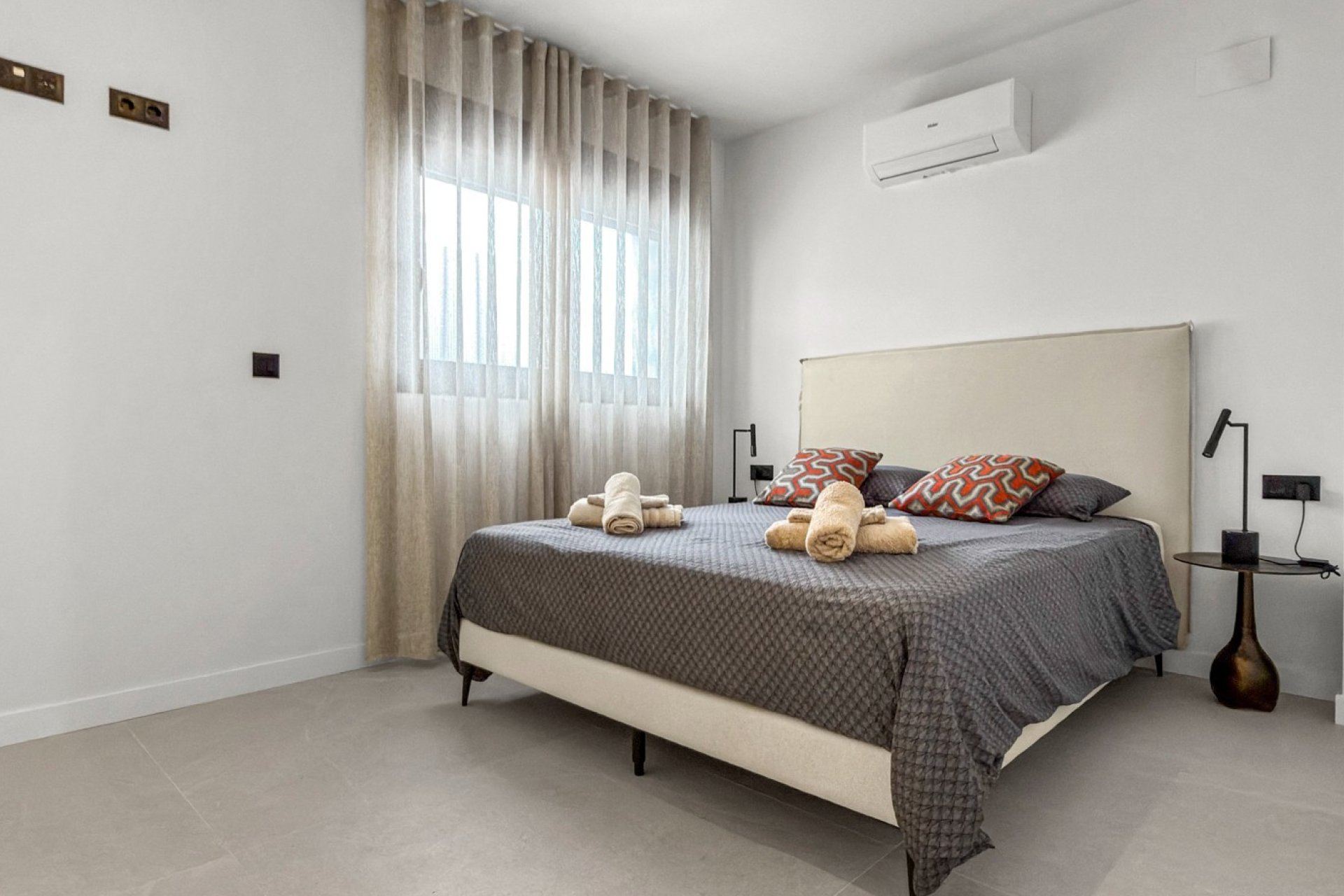 Reventa - Villa -
Ciudad Quesada - Pueblo Lucero
