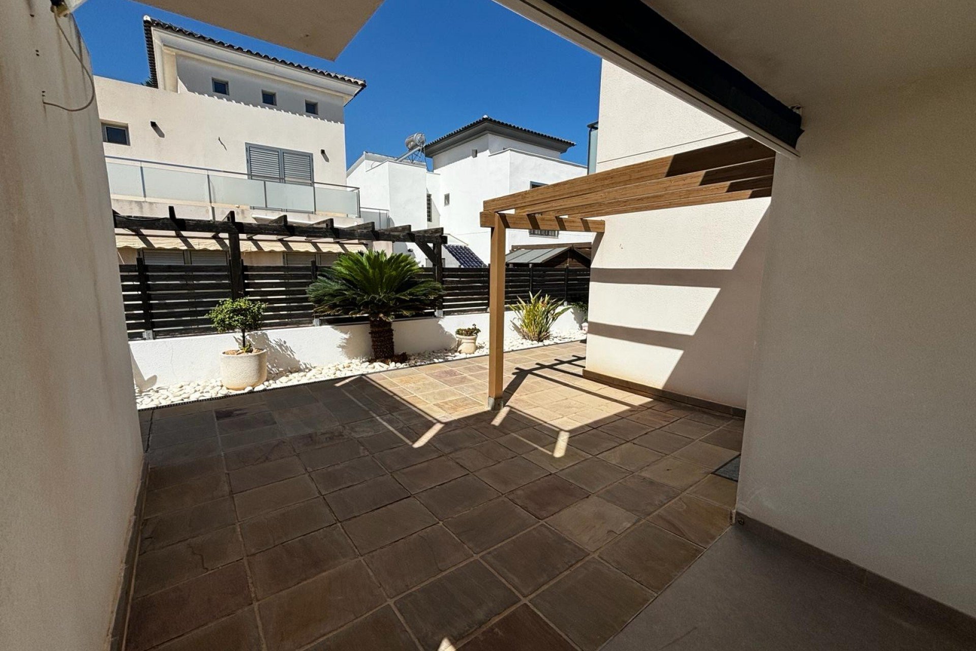Reventa - Villa -
Cox - Cox - Country