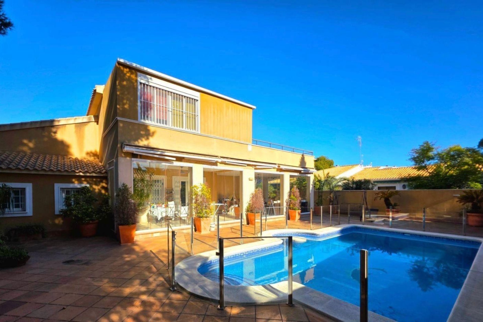 Reventa - Villa -
Dehesa de campoamor - Campoamor