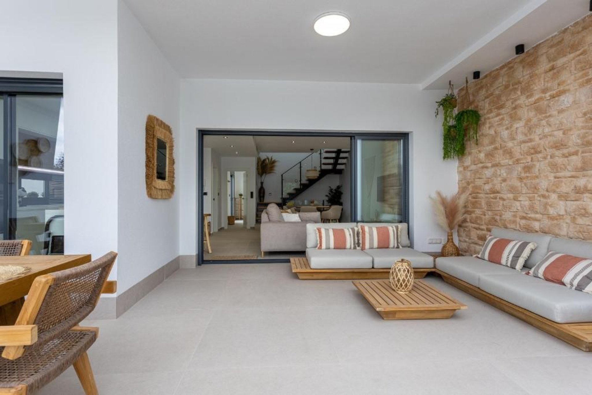 Reventa - Villa -
Dolores - Dolores - Town