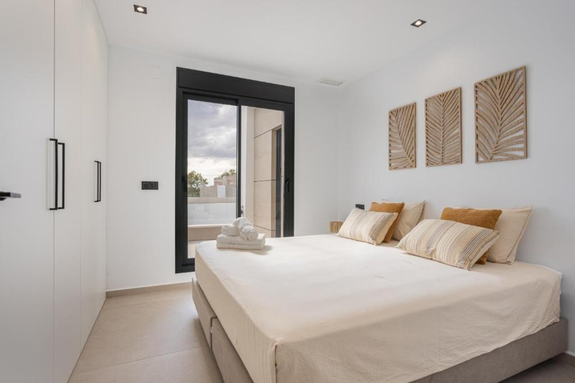 Reventa - Villa -
Dolores - Dolores - Town