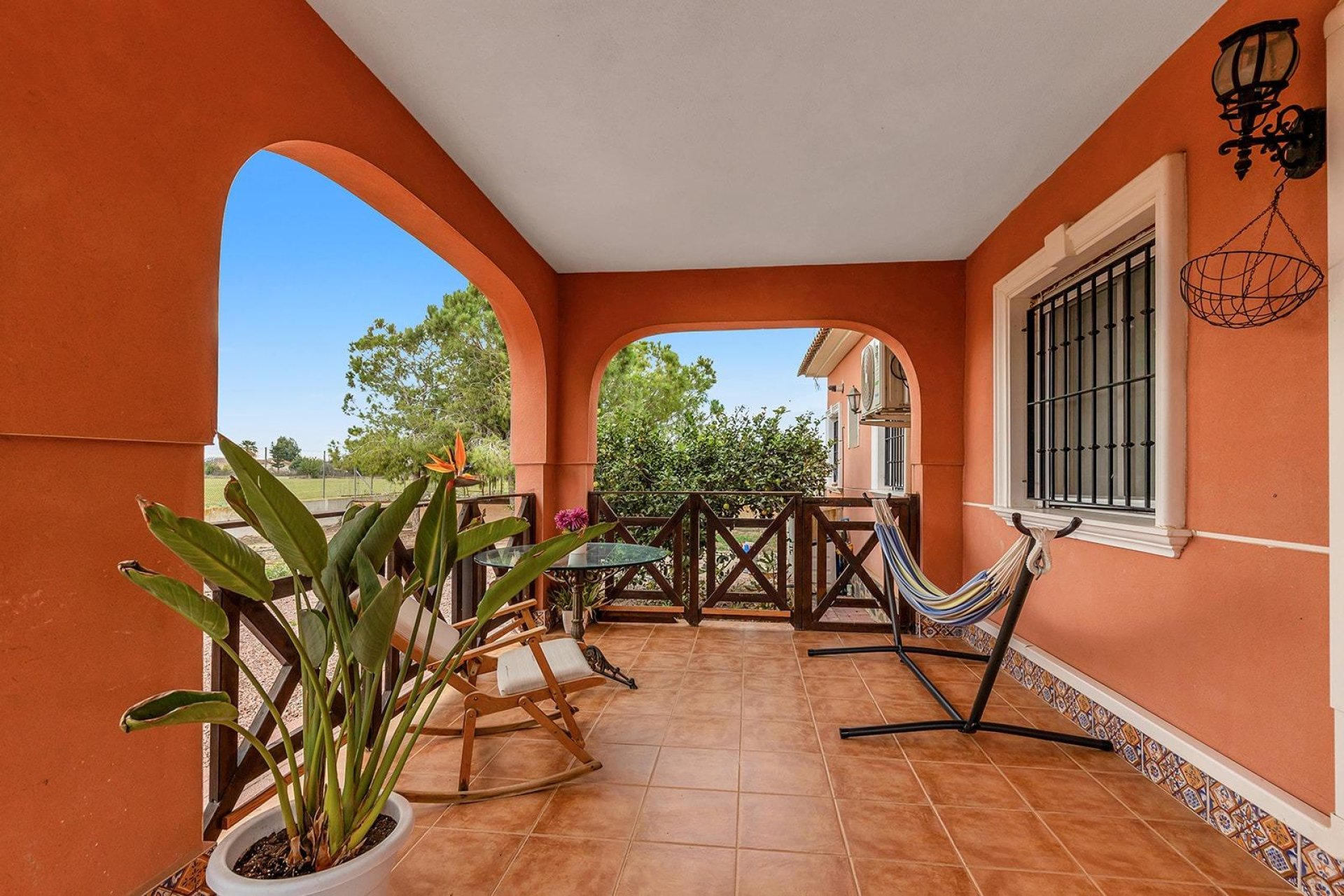 Reventa - Villa -
Dolores - Vereda del pozo