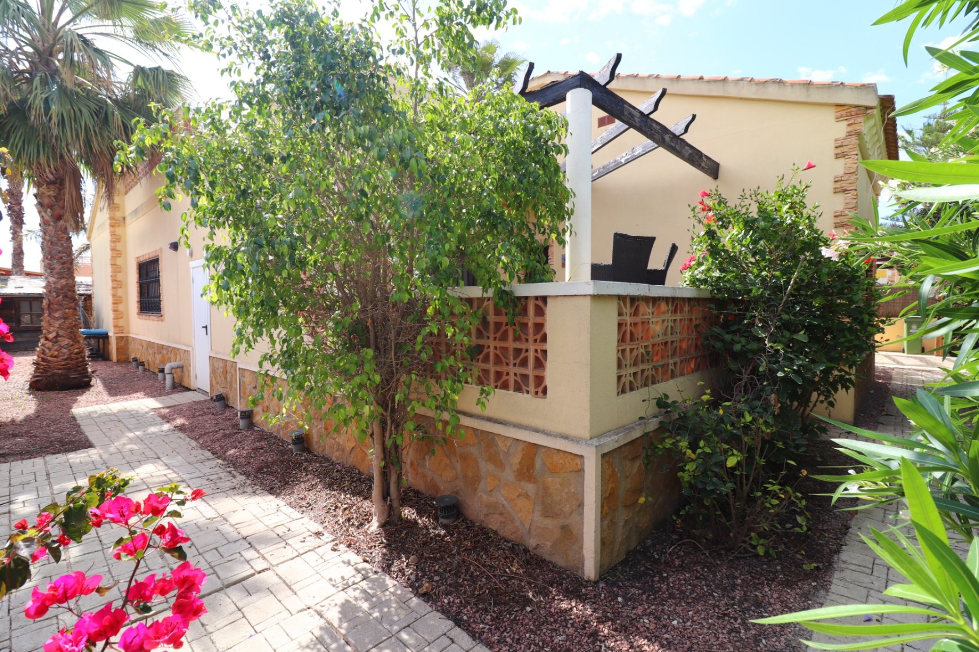 Reventa - Villa -
Formentera del Segura - Fincas de La Vega