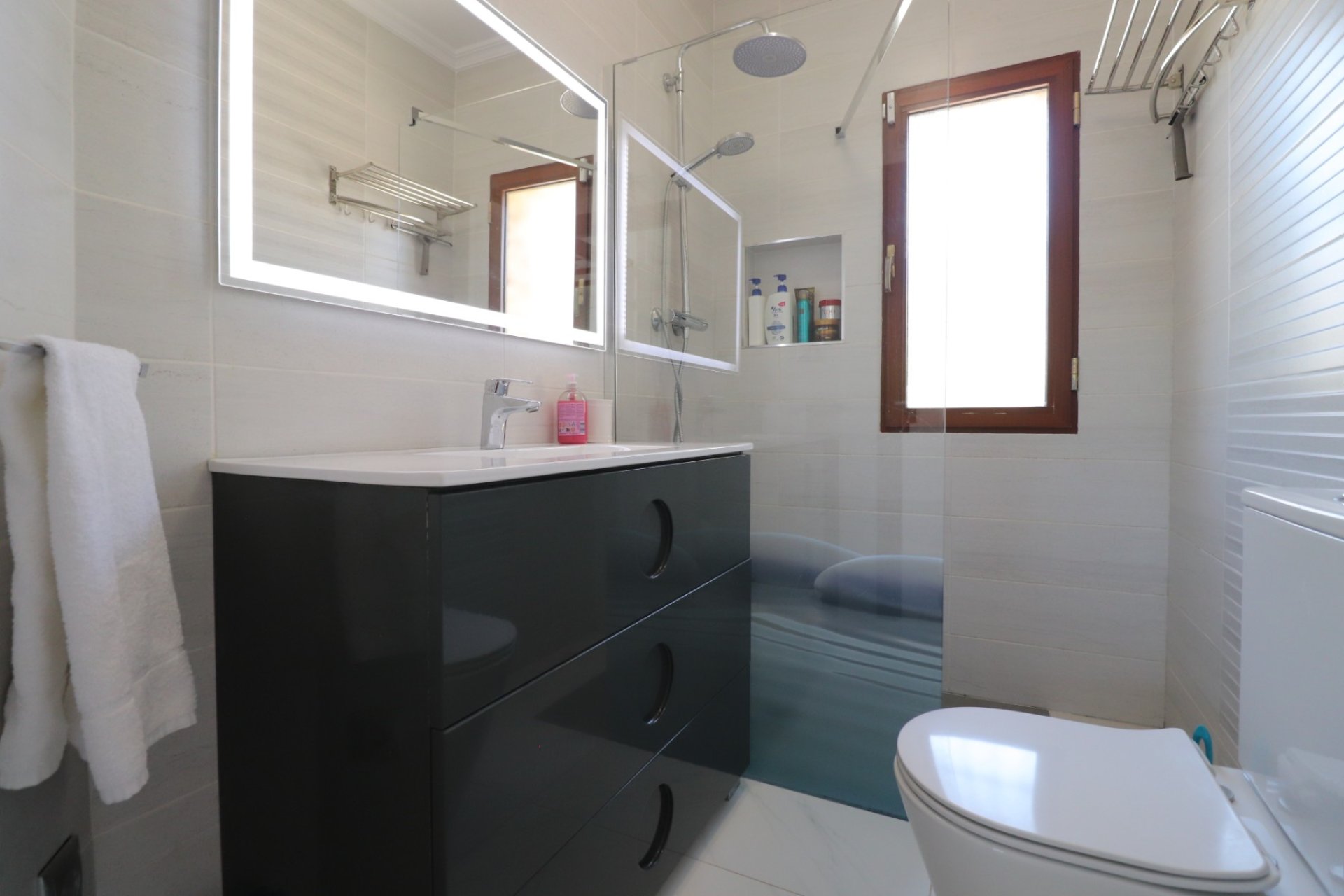 Reventa - Villa -
Formentera del Segura - Fincas de La Vega