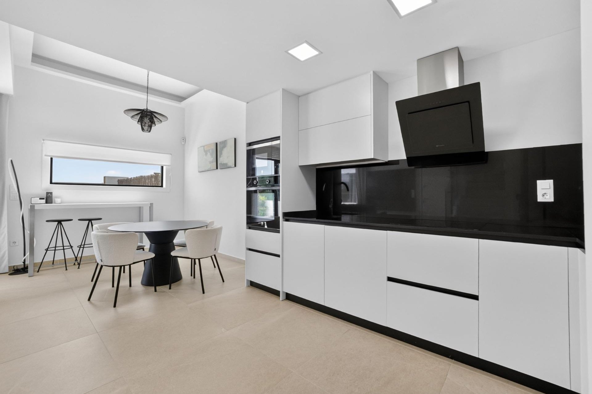 Reventa - Villa -
Guardamar del Segura - El Raso