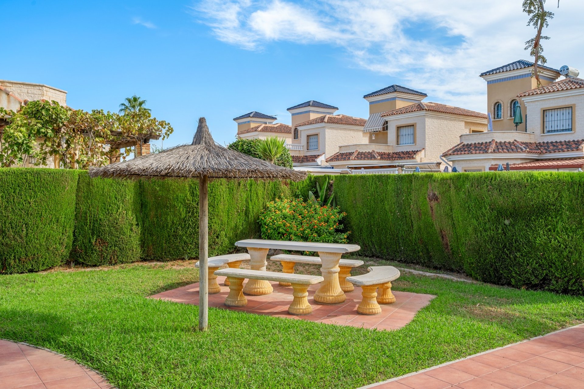Reventa - Villa -
Guardamar del Segura - El Raso