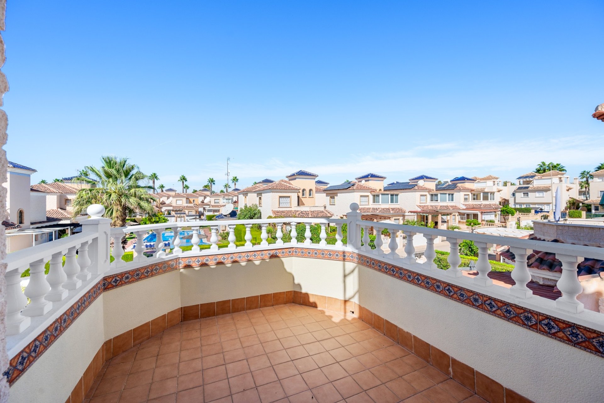 Reventa - Villa -
Guardamar del Segura - El Raso