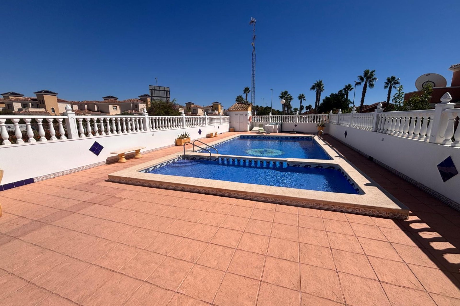 Reventa - Villa -
Guardamar del Segura - El Raso