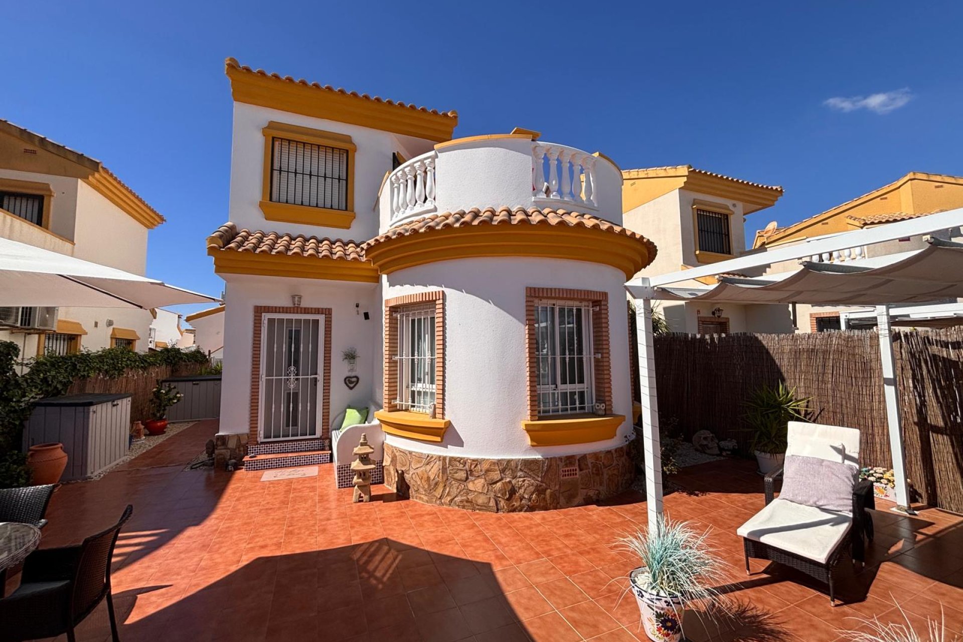 Reventa - Villa -
Guardamar del Segura - El Raso