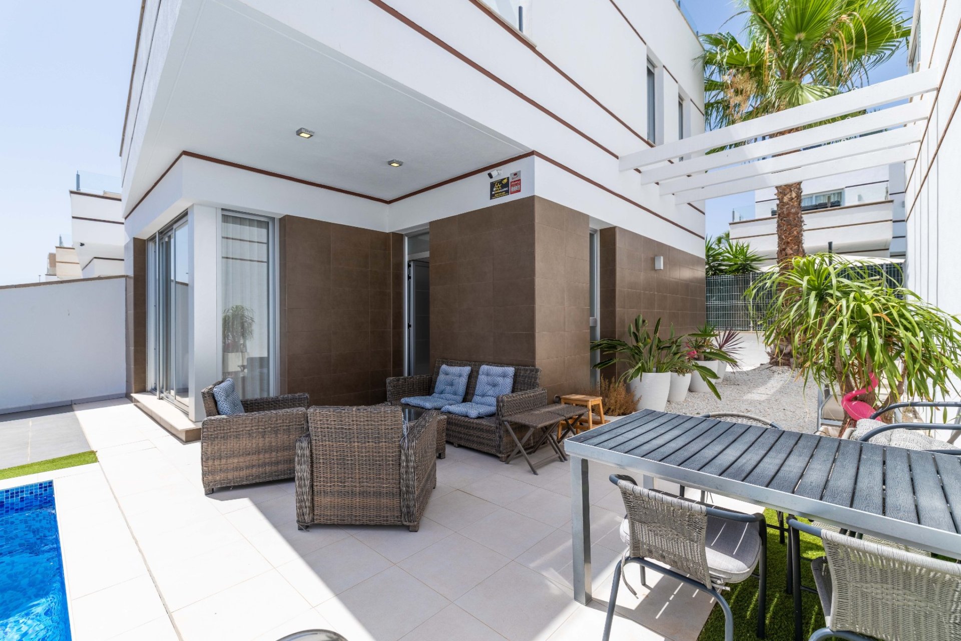 Reventa - Villa / House -
Ciudad Quesada