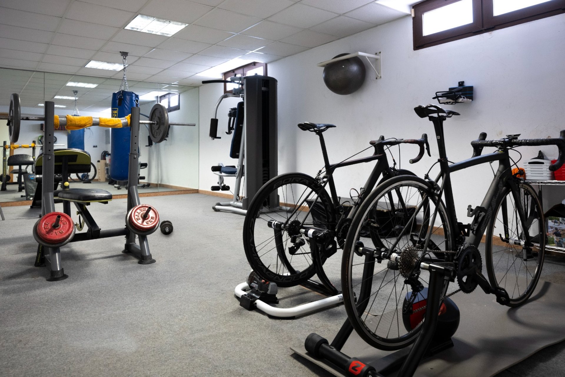 Reventa - Villa -
Jerónimo y Avileses - Jerónimo y Avileses - Town