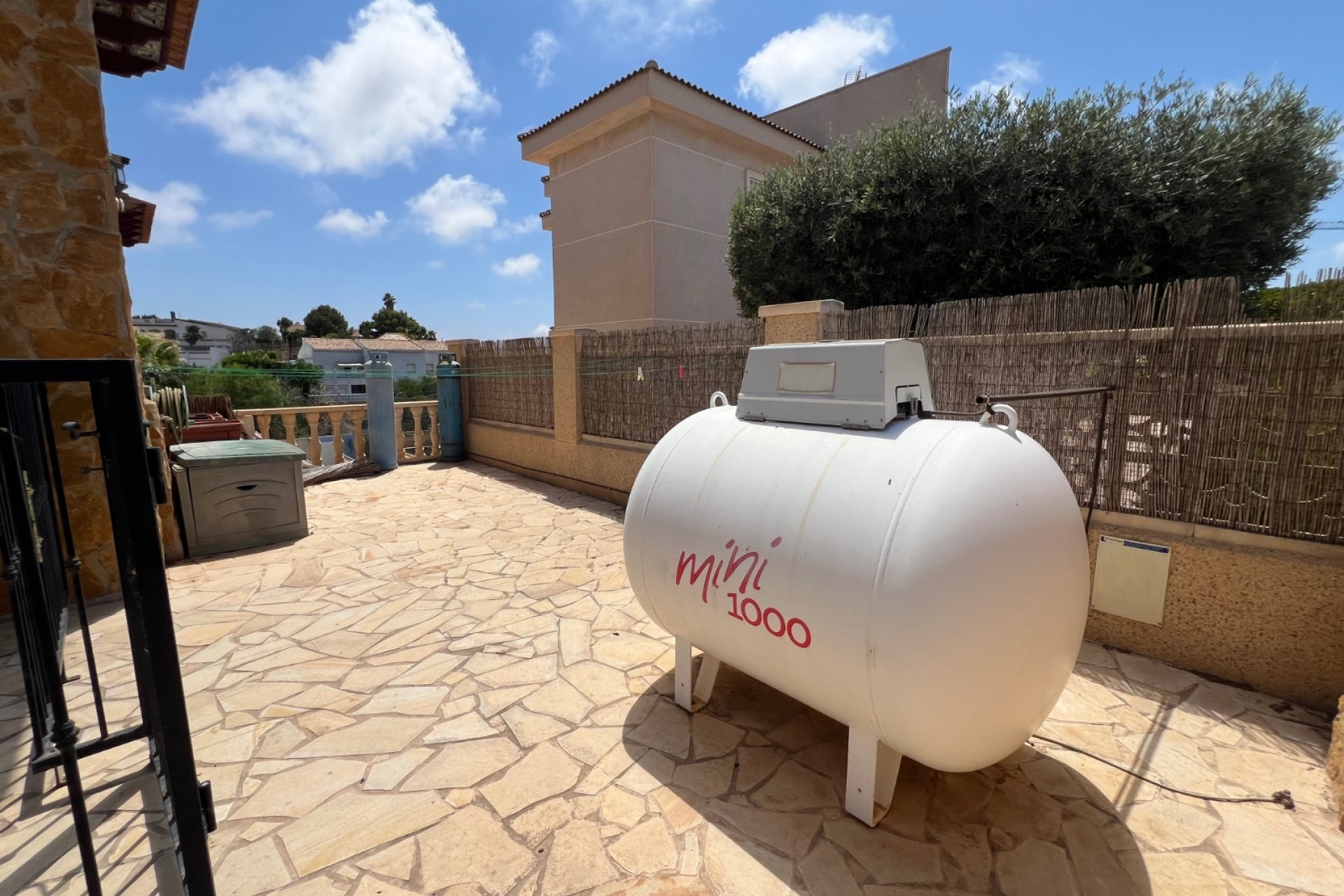 Reventa - Villa -
La Marina - La Escuera