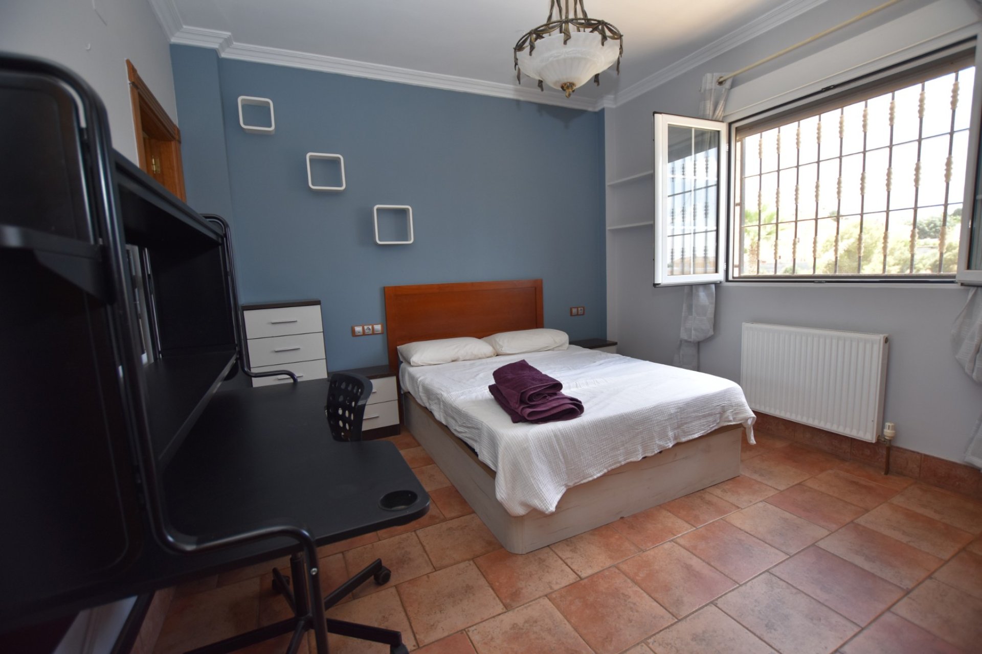 Reventa - Villa -
La Marina - La Escuera
