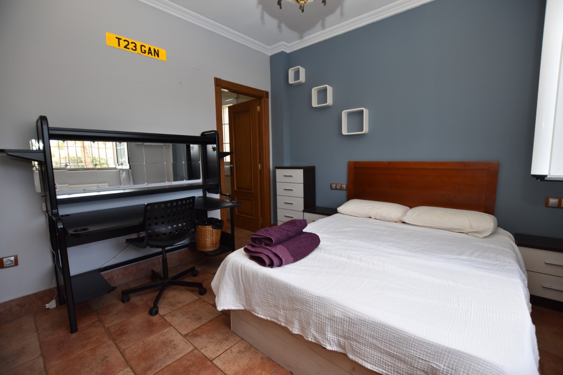Reventa - Villa -
La Marina - La Escuera