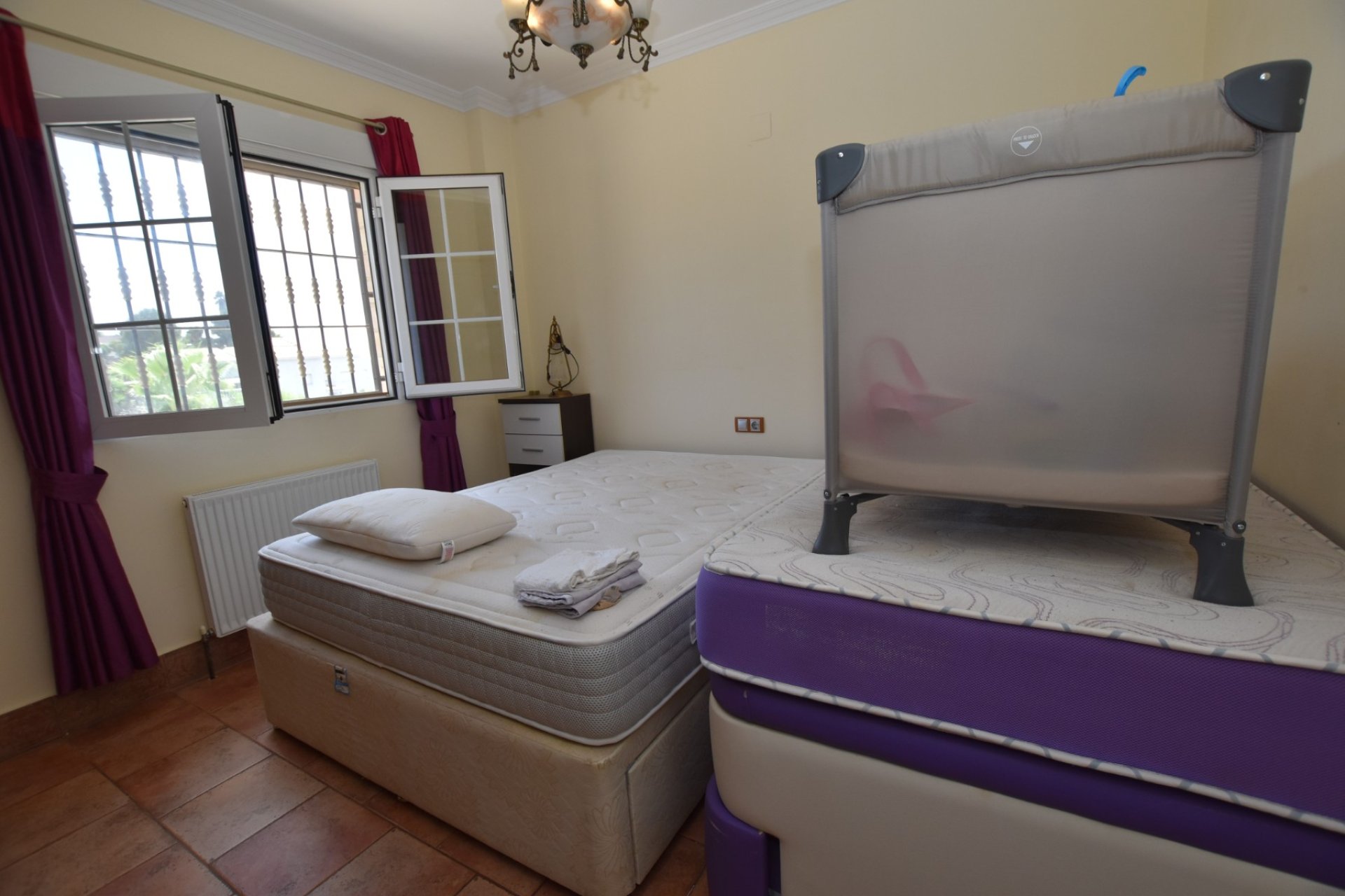 Reventa - Villa -
La Marina - La Escuera