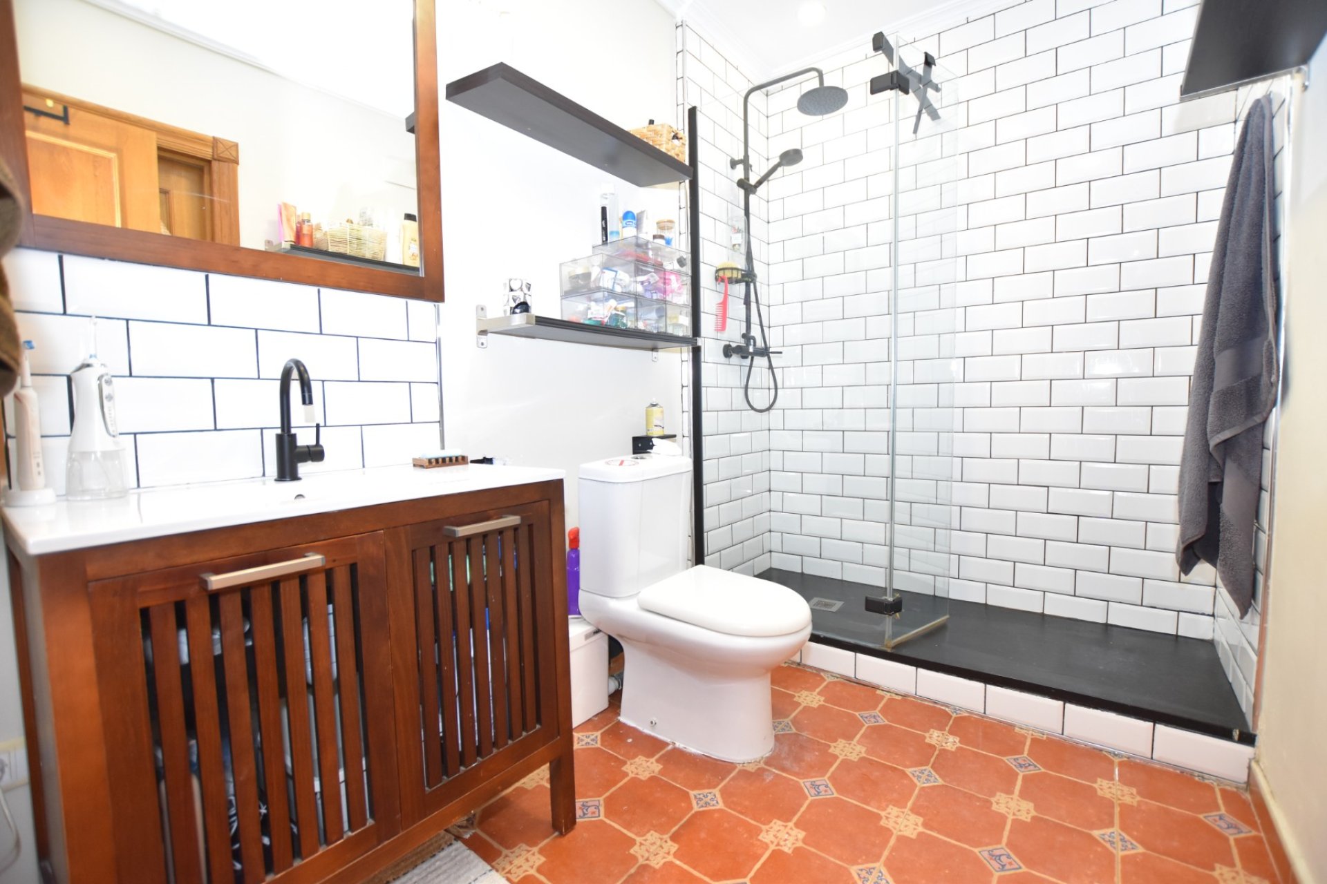 Reventa - Villa -
La Marina - La Escuera