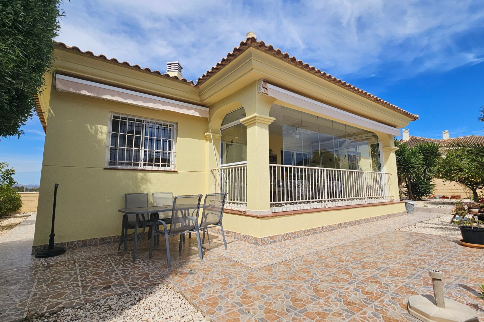 Reventa - Villa -
La Marina - La Marina - Urbanization