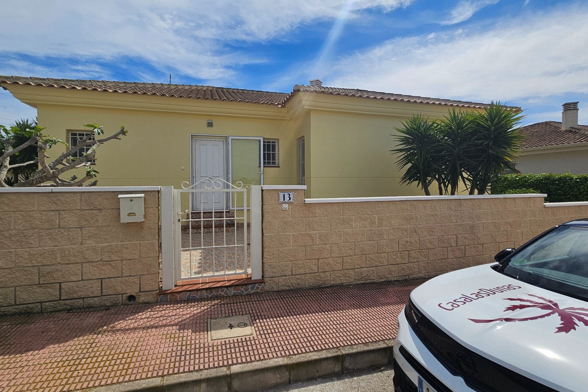 Reventa - Villa -
La Marina - La Marina - Urbanization