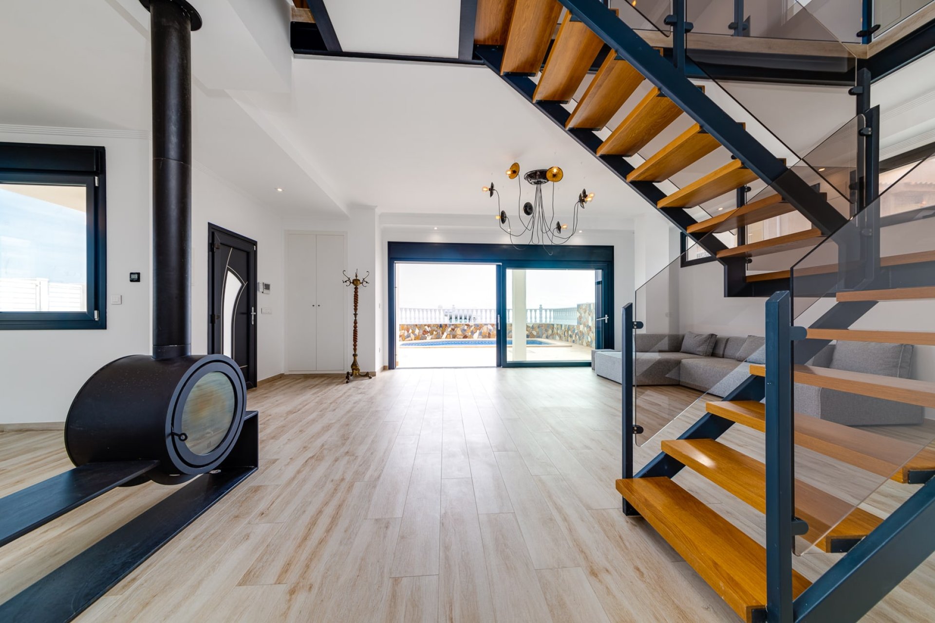 Reventa - Villa -
La Mata - La Mata - Town