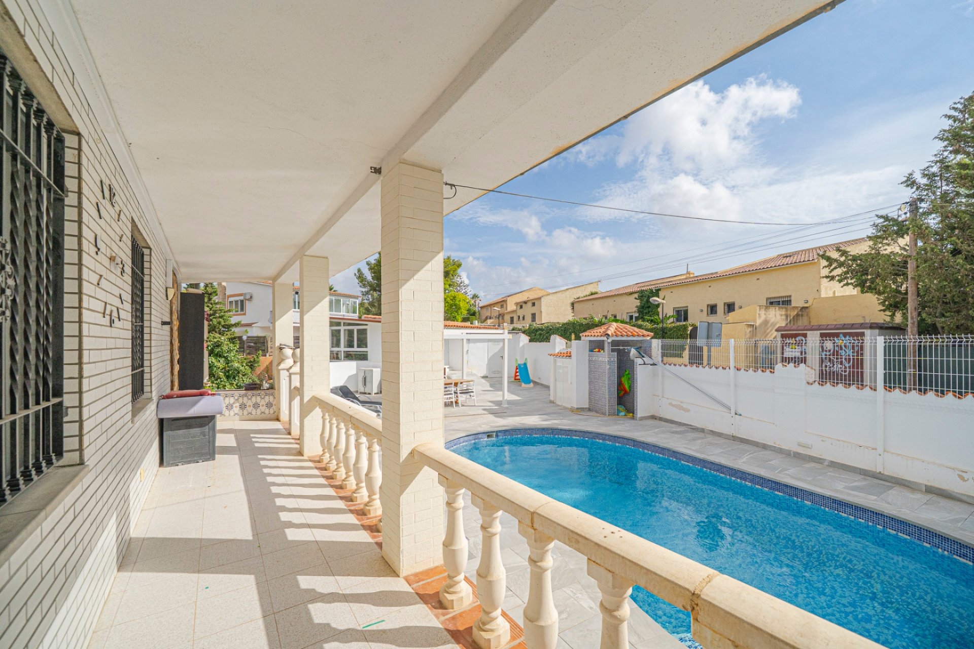 Reventa - Villa -
La Nucia - Panorama