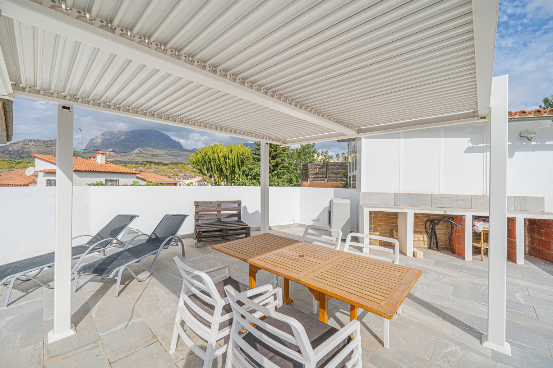 Reventa - Villa -
La Nucia - Panorama