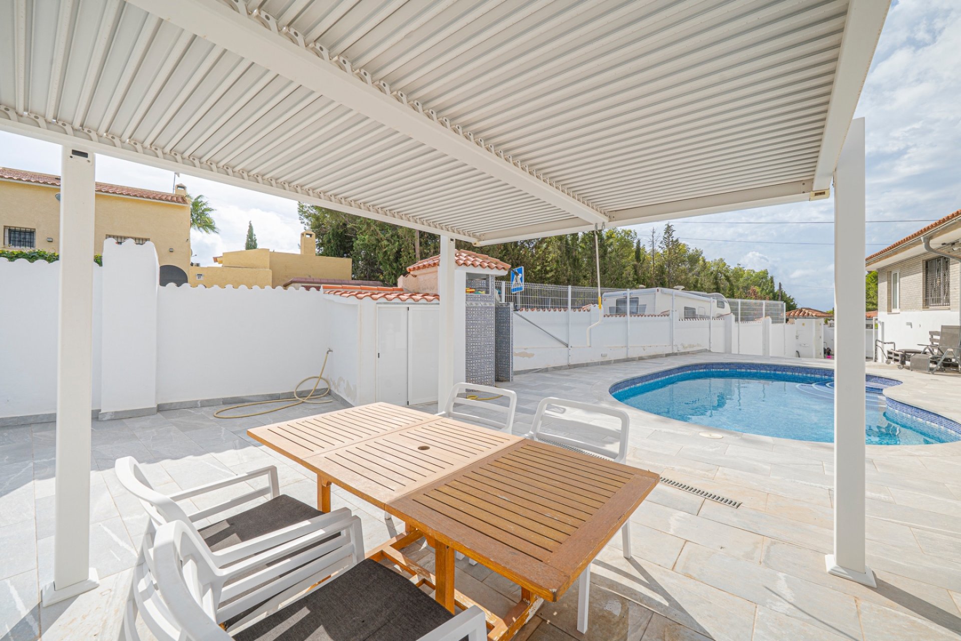 Reventa - Villa -
La Nucia - Panorama