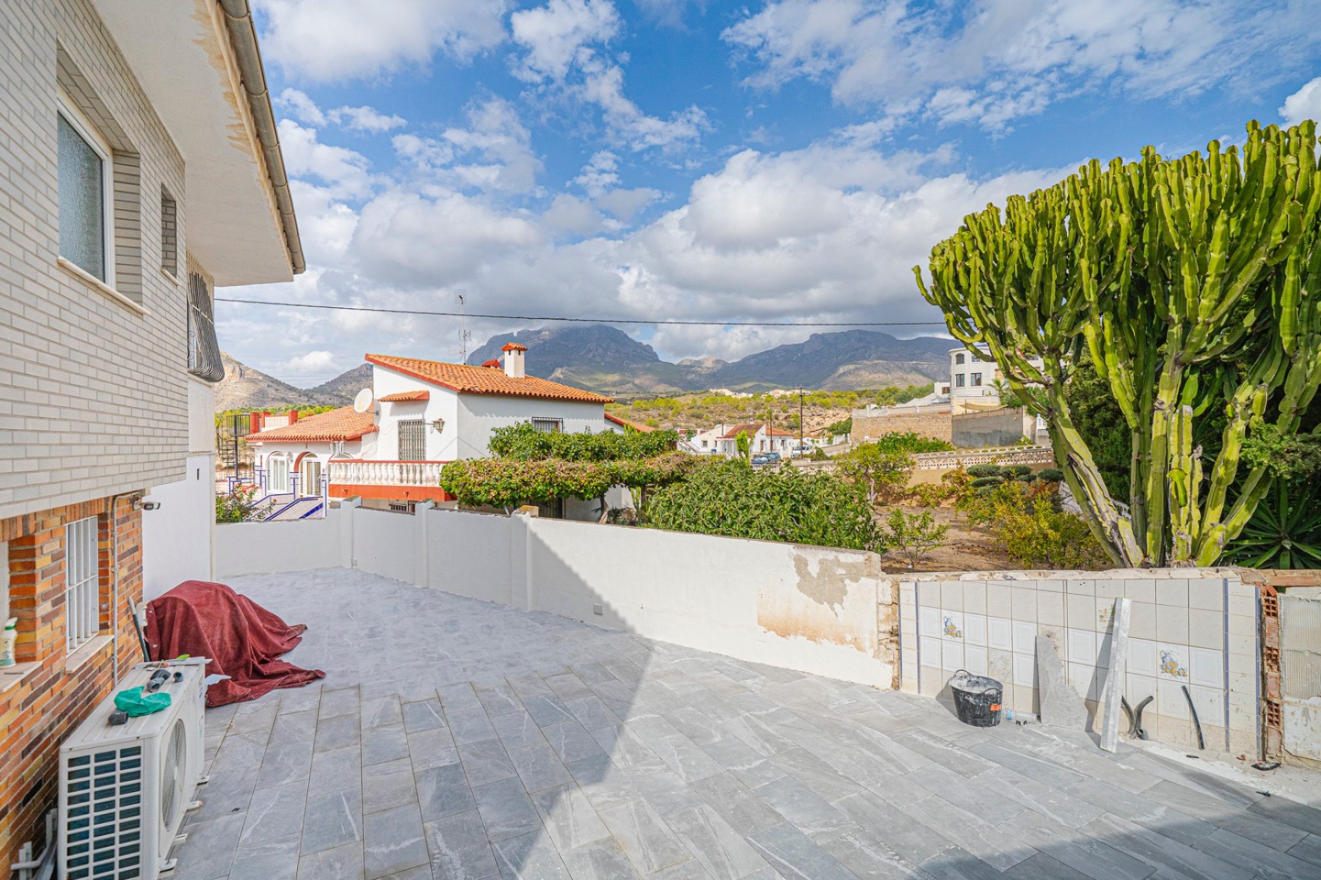 Reventa - Villa -
La Nucia - Panorama