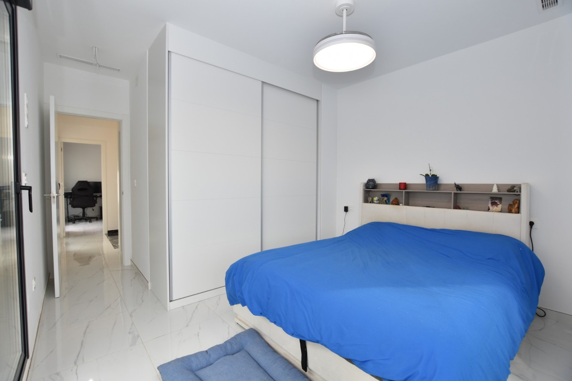 Reventa - Villa -
Los Montesinos - La Herrada