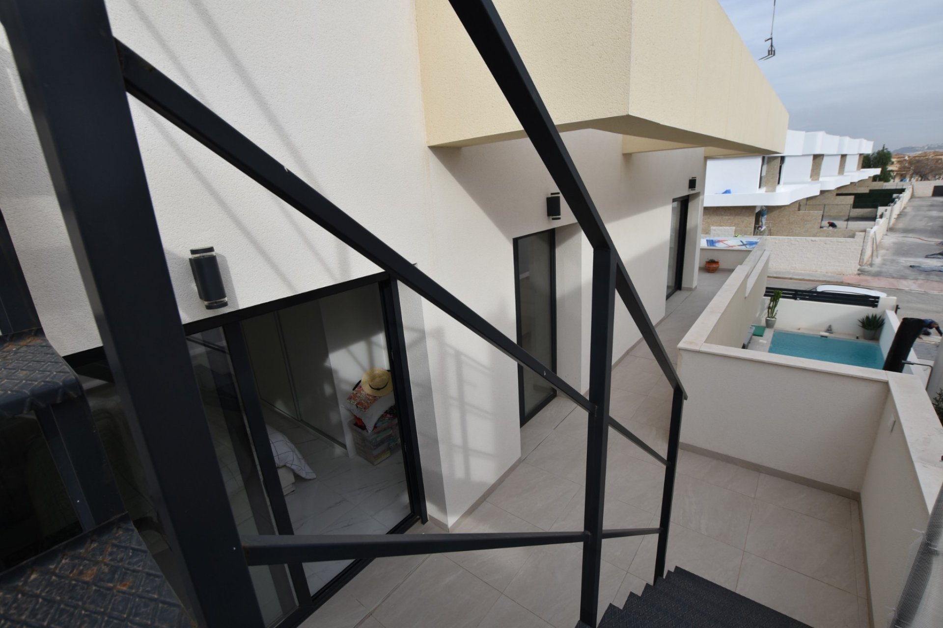 Reventa - Villa -
Los Montesinos - La Herrada