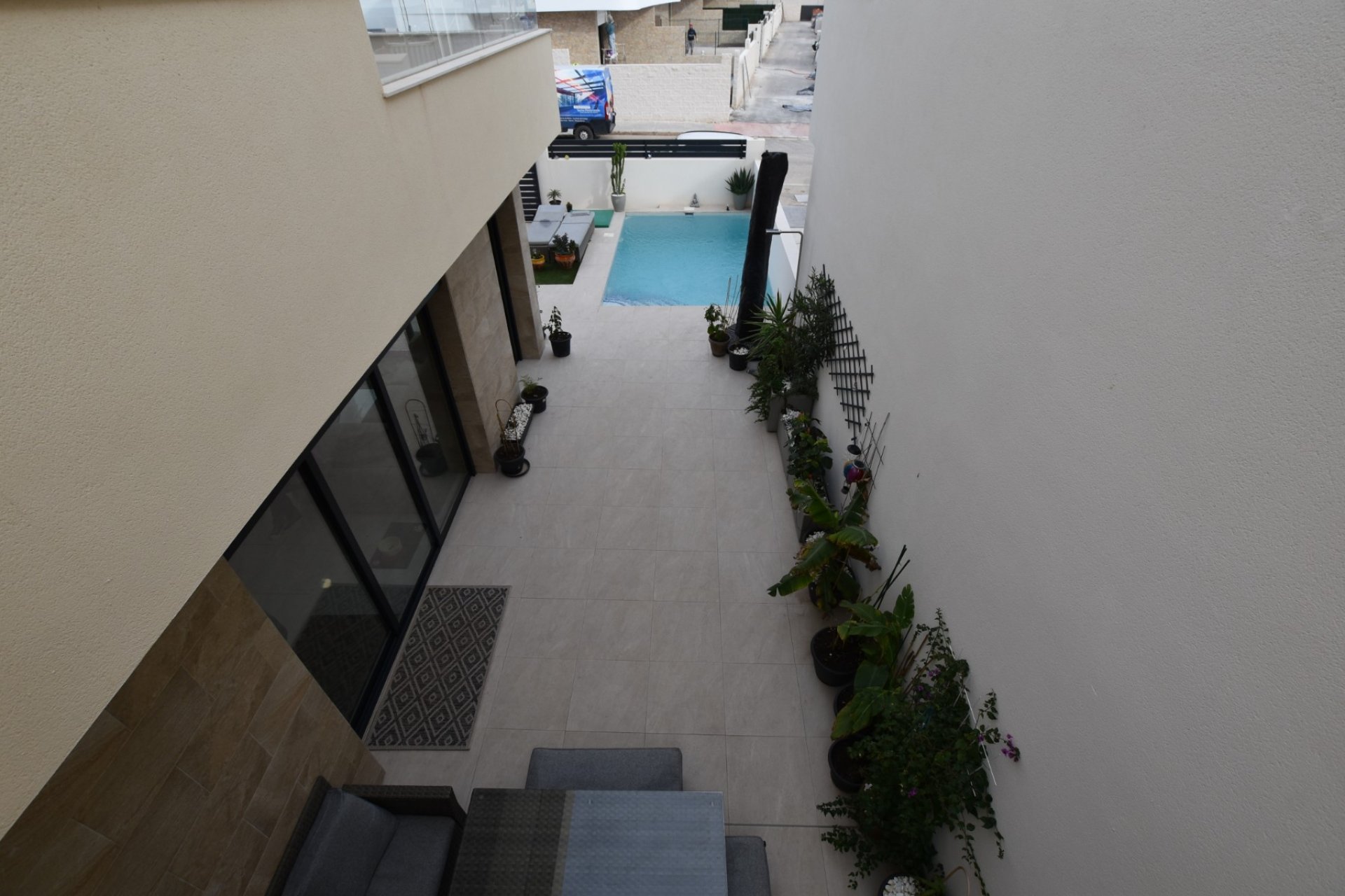 Reventa - Villa -
Los Montesinos - La Herrada