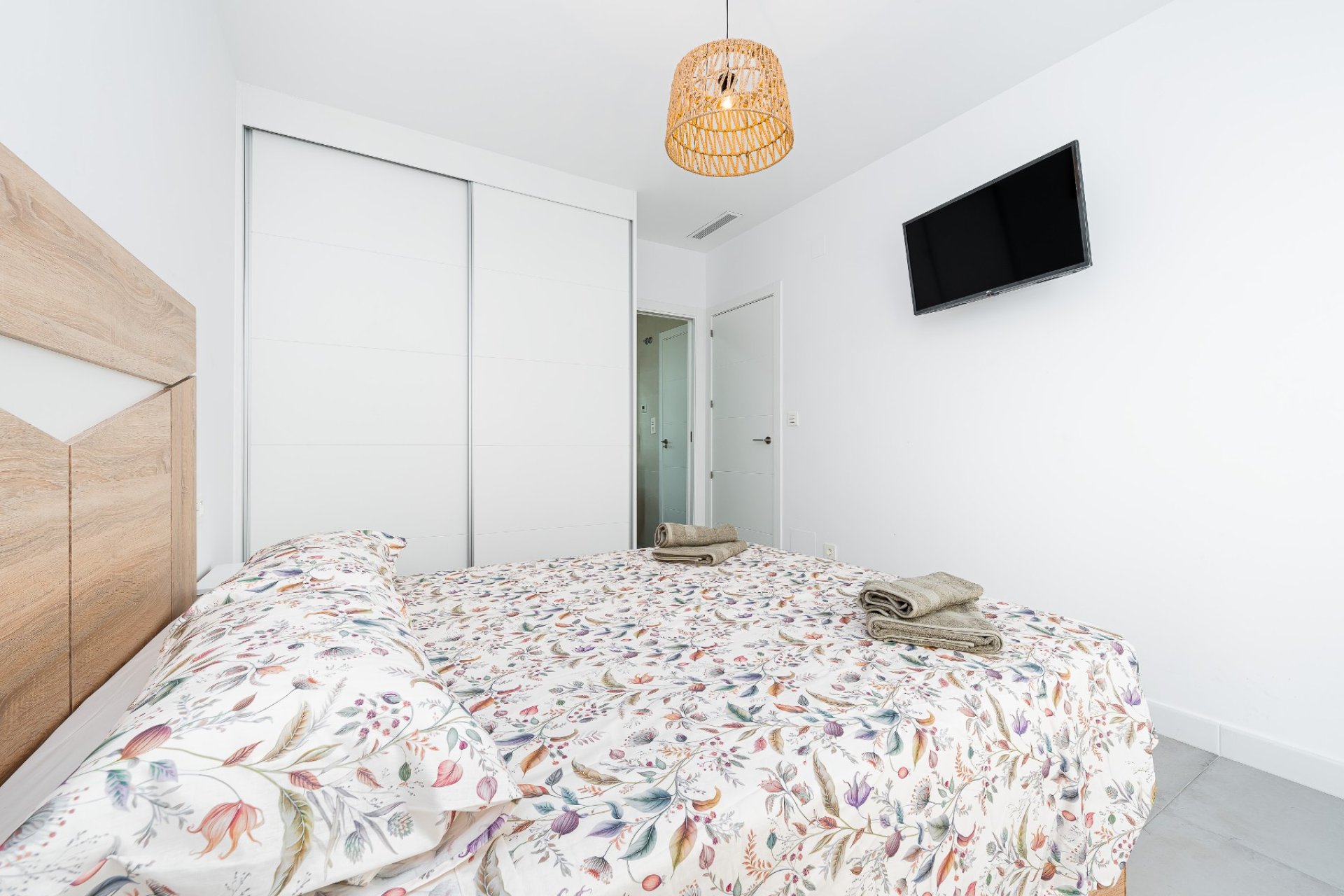 Reventa - Villa -
Los Montesinos - La Herrada