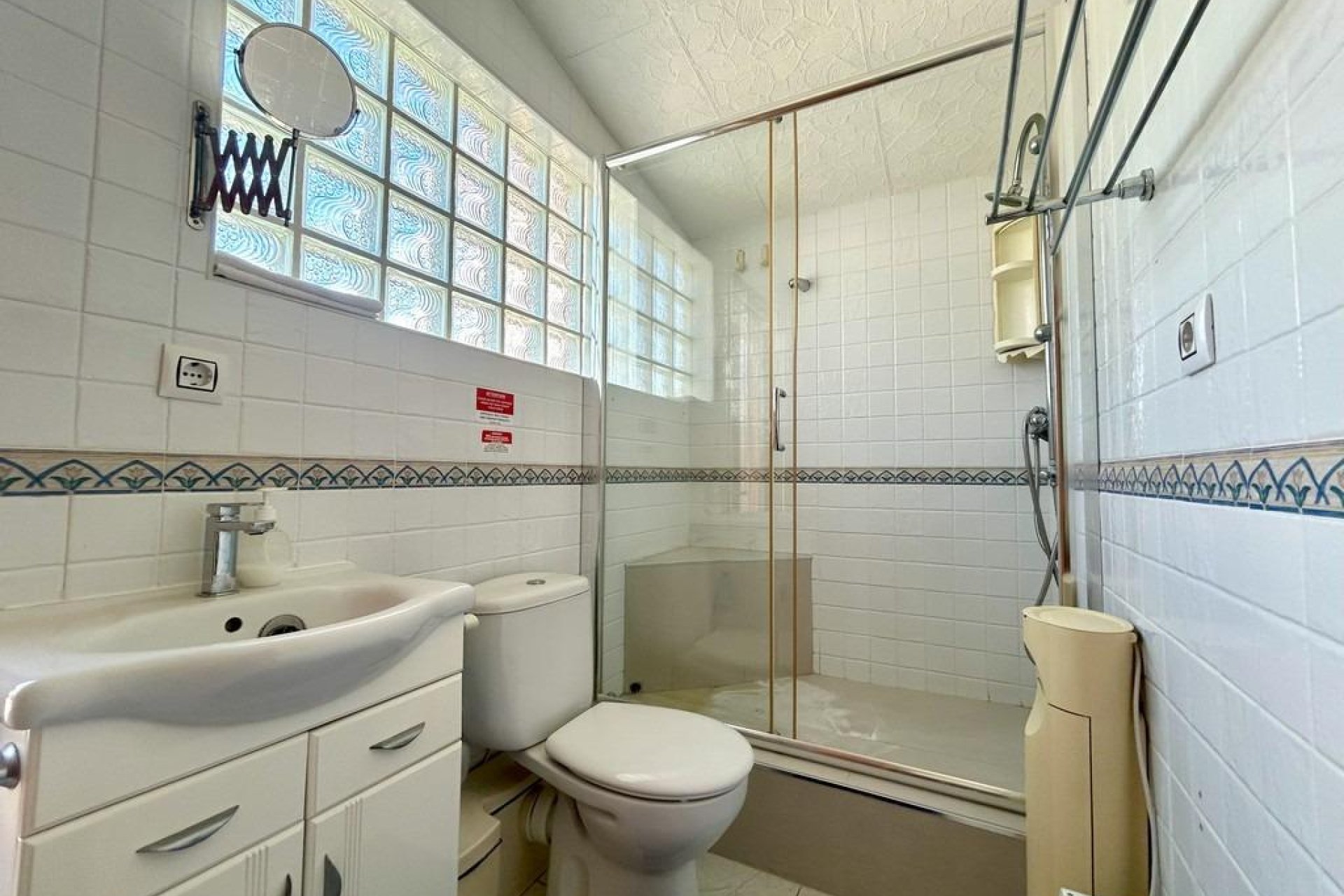 Reventa - Villa -
Orihuela Costa - Aguamarina