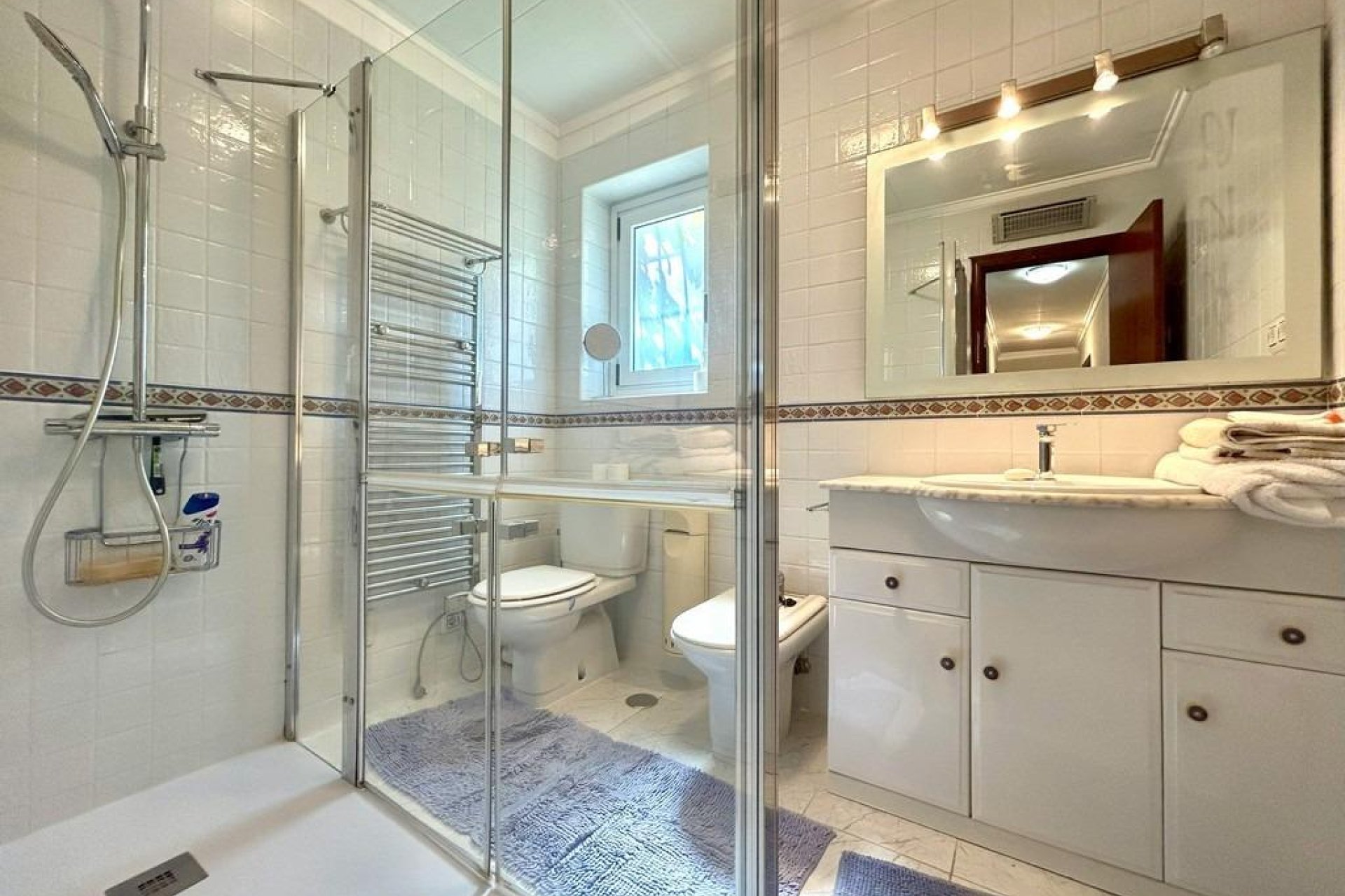 Reventa - Villa -
Orihuela Costa - Cabo Roig