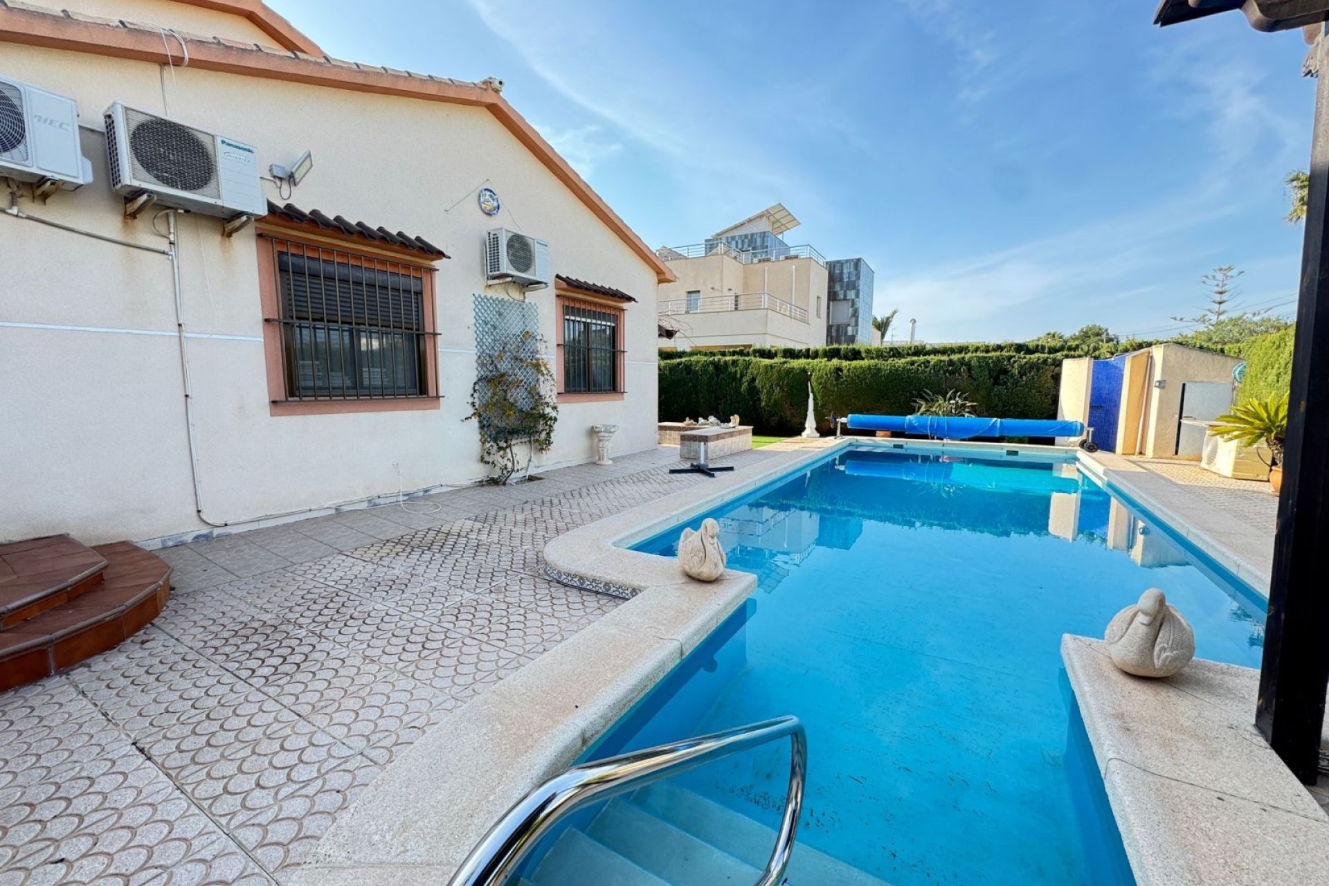 Reventa - Villa -
Orihuela Costa - Cabo Roig
